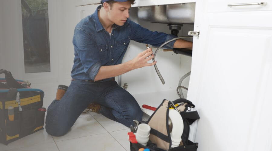 Burst Pipe Repair in Ben Bolt, TX